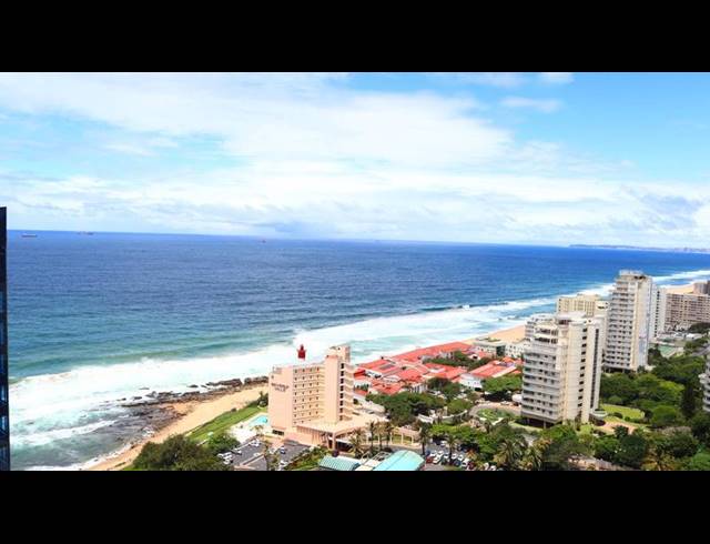 3 BEDROOM APARTMENT FOR SALE IN UMHLANGA CENTRAL